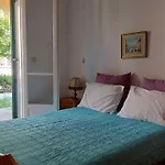 Elizabeth Apartments